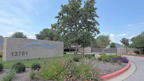 13701 Ronald Reagan Blvd Photo 1