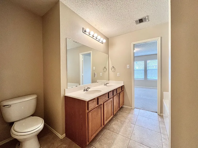 9925 George Washington Dr — Photo 9