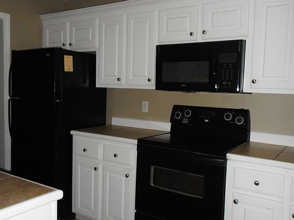 3rd image of 5990 Valerie Dr