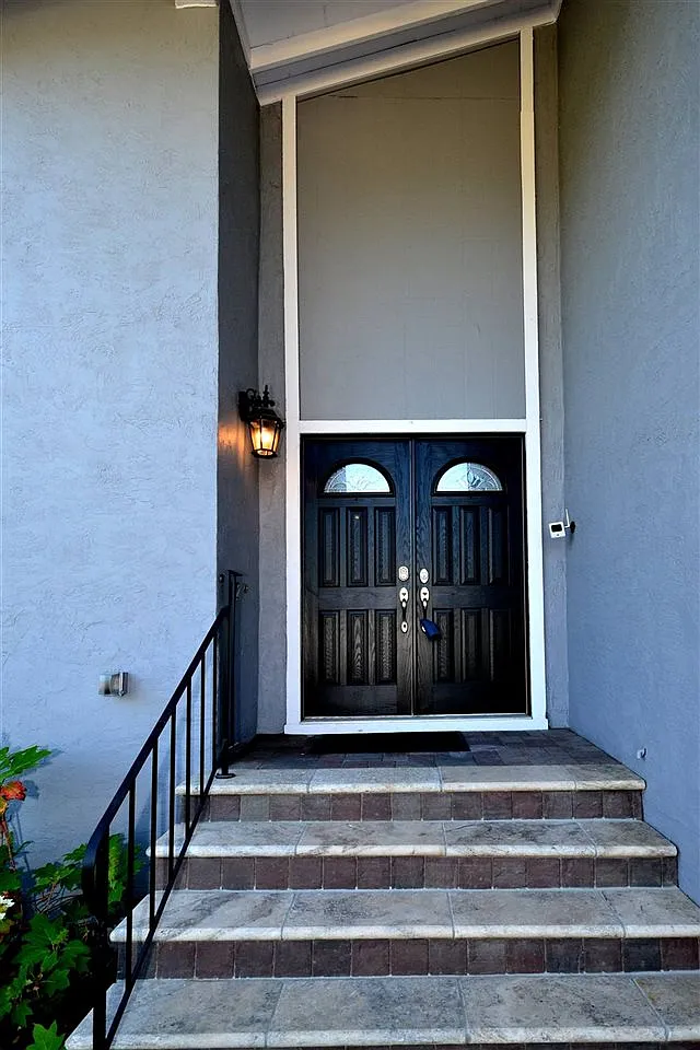 10065 Santa Rosa Ave photo 1