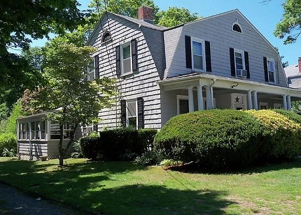 2nd image of 176 Highland St