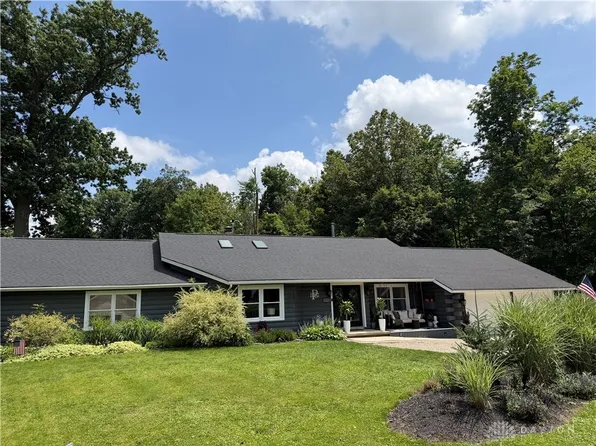 10710 Seminole Shore Dr, Huntsville, OH 43324