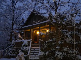 9833 Old Stage Rd, Waynesville, OH 45068