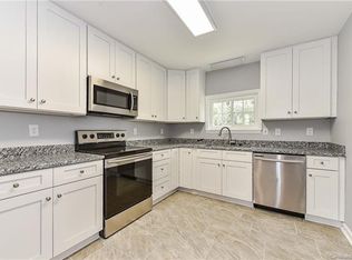 734 Vanderbrook Rd, Charlotte, NC 28215