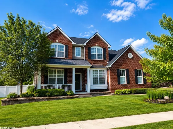 55590 Irvin Dr, Shelby Township, MI 48316