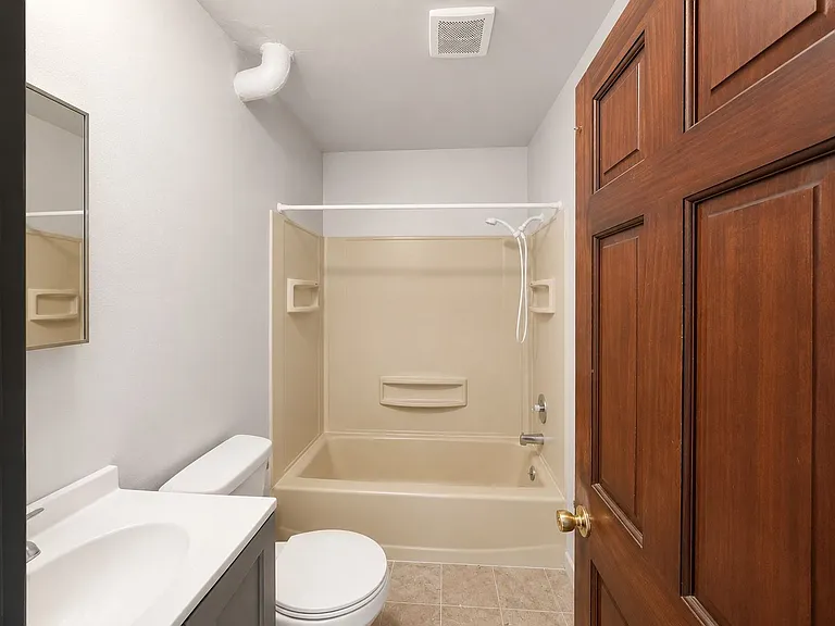543 Erin St — Photo 13