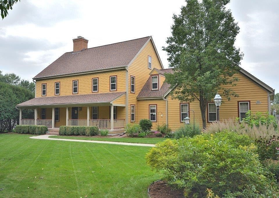 1st image of N40W33350 Woodsview Dr
