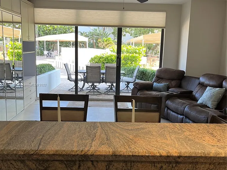 3505 S Ocean Dr #108 — Photo 5