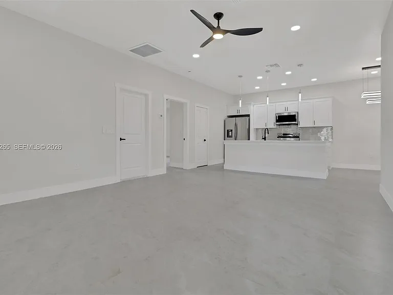 4501 15th St SW #4501 — Photo 5