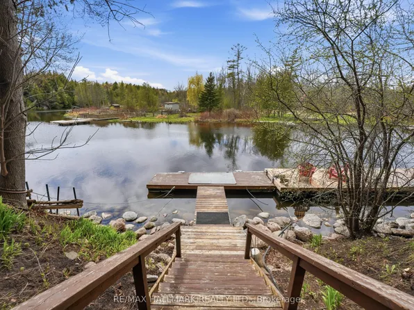 104 Riverbank Dr, Georgina, ON L0E 1N0