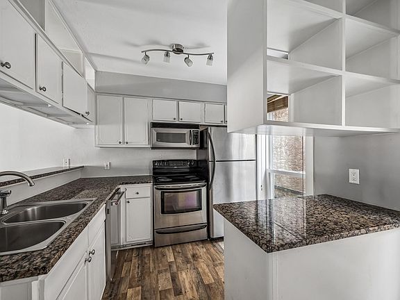5th image of 1205 Autrey St #4