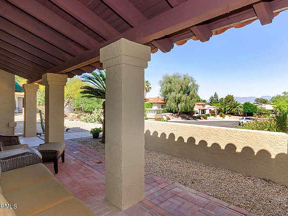 2nd image of 2101 E Sahuaro Dr