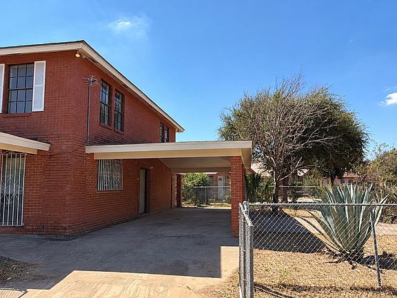 2nd image of 233 Malaga Dr