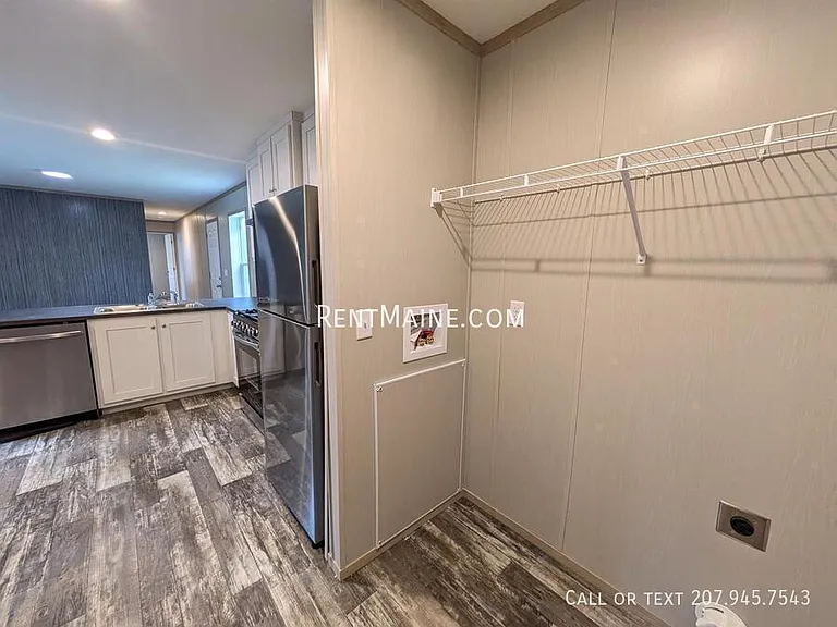 438 Finson Rd #16 — Photo 3