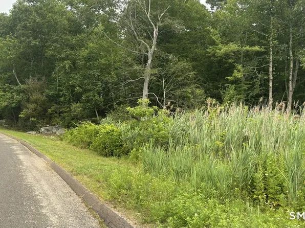 195 Silver Springs Drive, Haddam, CT 06441