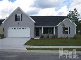 927 Rolling Pines Loop Rd, Leland, NC 28451