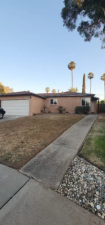 10446 Hartford Ct photo 1