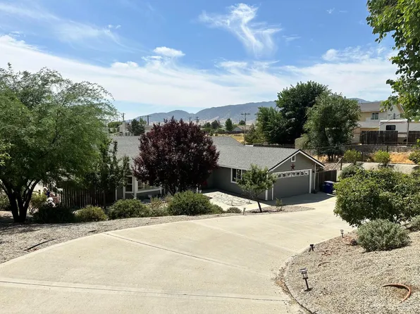 22004 Golden Star Blvd, Tehachapi, CA 93561