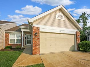 728 Sterling Ridge Dr, O'Fallon, MO 63366