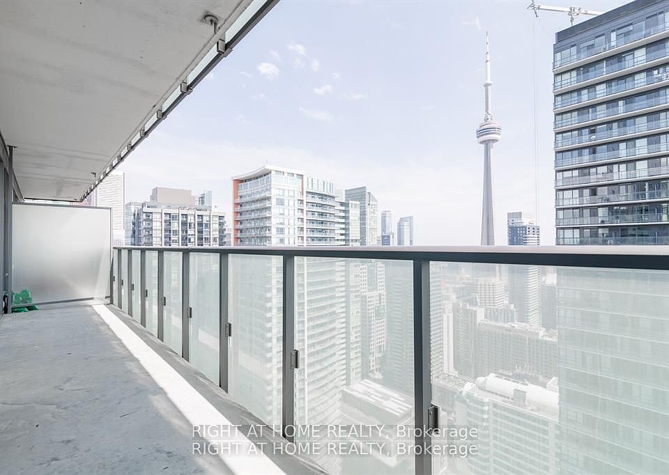 1st image of 101 Peter St #3907
