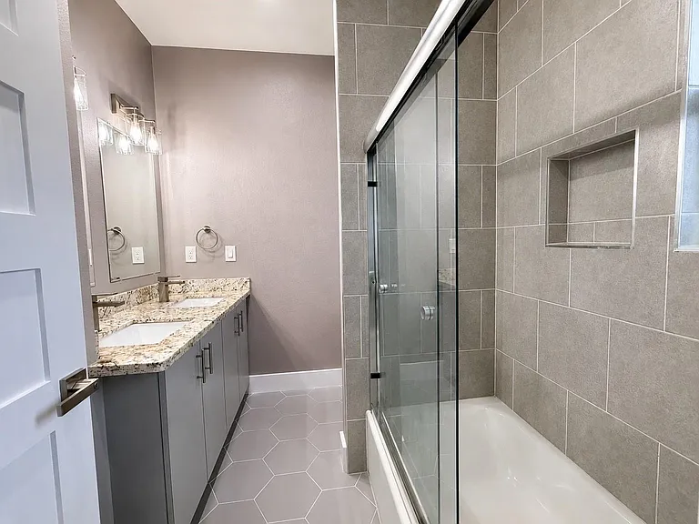 3923 Yale St #B — Photo 12