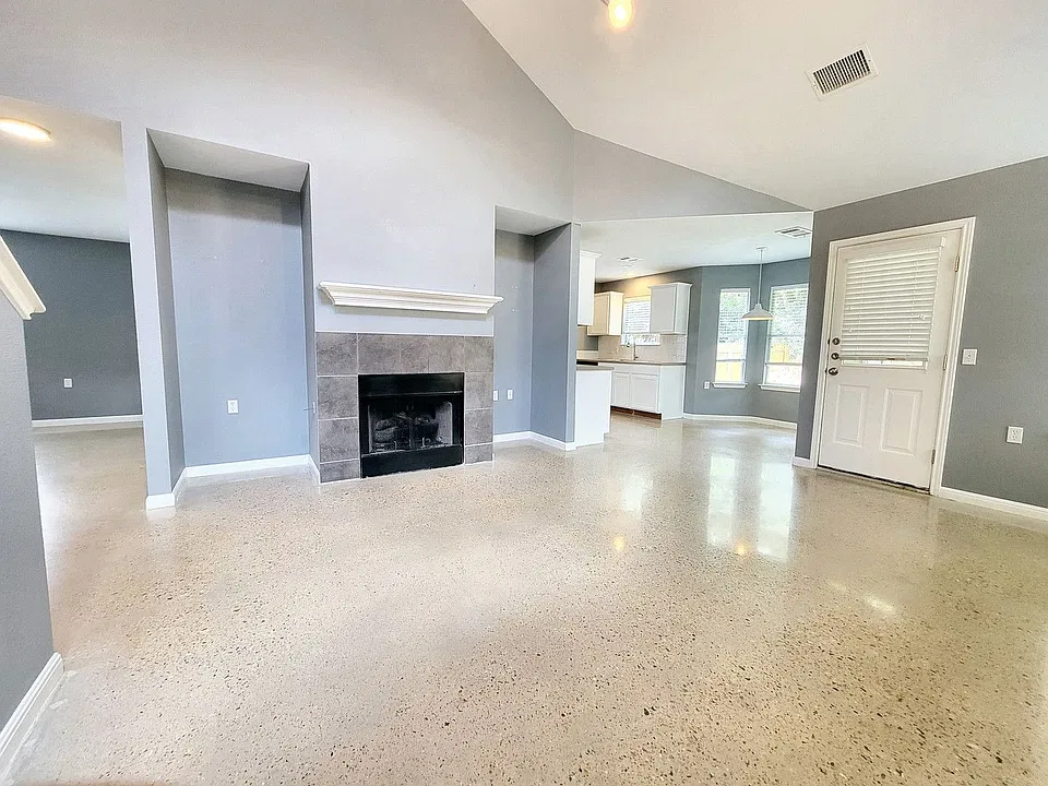 5608 Steven Creek Way