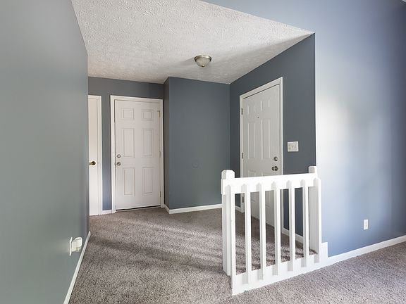5th image of 1683 Rim Rd