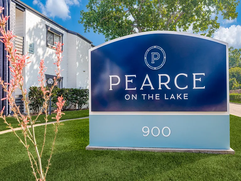 The Pearce on the Lake — Photo 15
