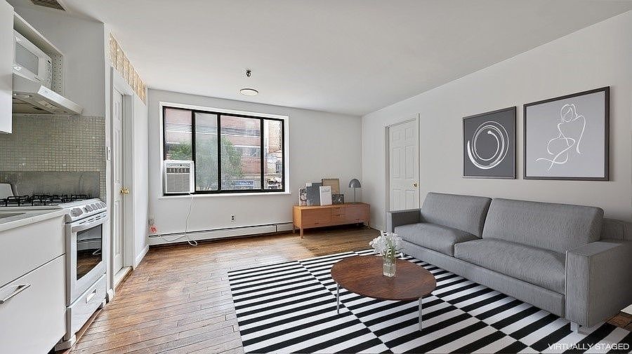 2nd image of 61 Lexington Ave APT 1D