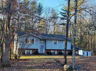 1193 Circle Dr N, Stroudsburg, PA 18360