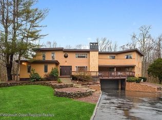 112 Dey Grove Rd, Monroe Township, NJ 08831