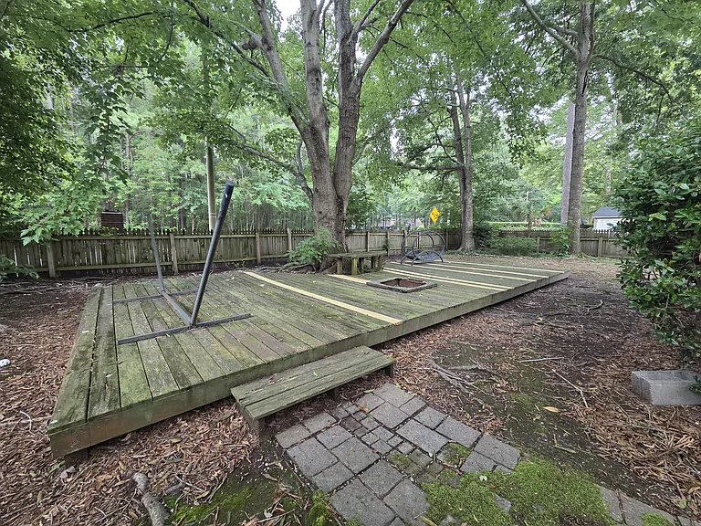 553 Broad Bend Cir — Photo 30