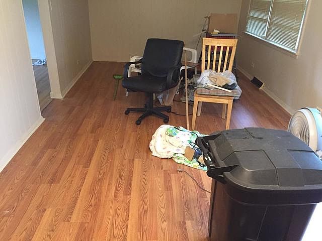 2nd image of 1025 W Nevada St