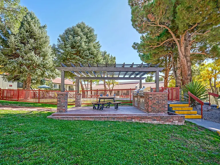 Rancho Verde — Photo 24