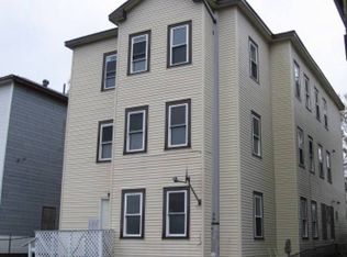 31 Colton St #2, Worcester, MA 01610