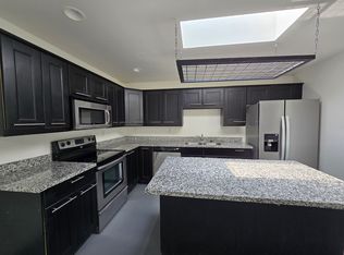 2302 N 36th St APT 8, Phoenix, AZ 85008