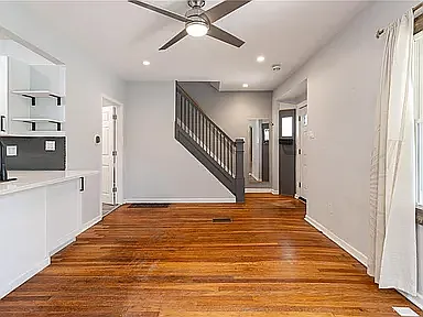 3814 Wayne Ave — Photo 9