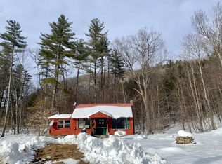 72 Ledge Rd, Newfane, VT 05345