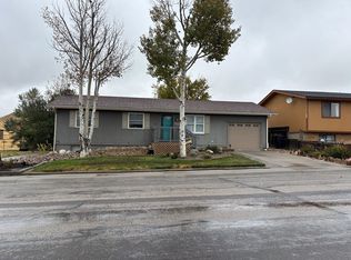 2945 Pheasant Dr, Casper, WY 82604