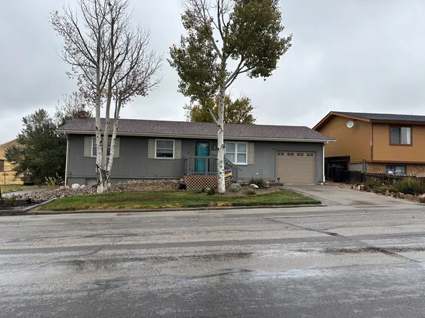 2945 Pheasant Dr, Casper, WY 82604