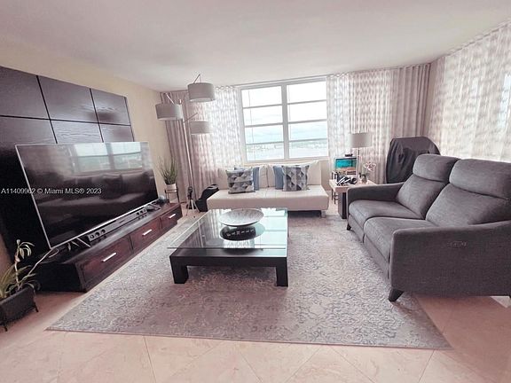 2nd image of 2750 NE 183rd St APT 2703