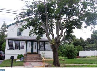 152 Sandalwood Ave, Hamilton, NJ 08619
