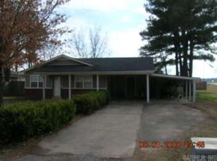 3010 Hooper St, Newport, AR 72112