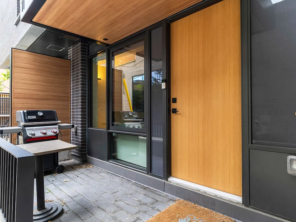 28 Eastern Ave #Townhouse 113