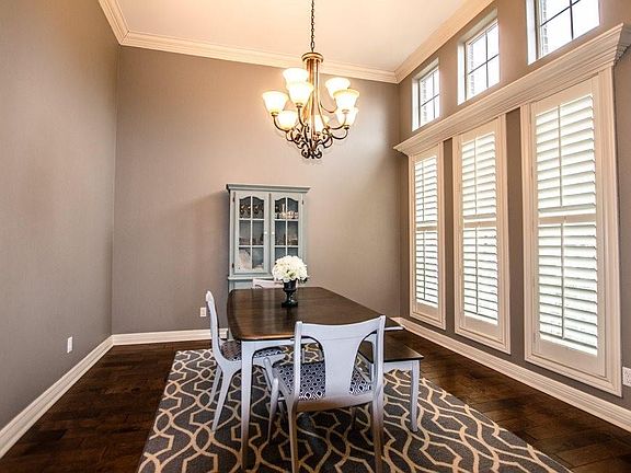 5th image of 7740 Deerchase Dr