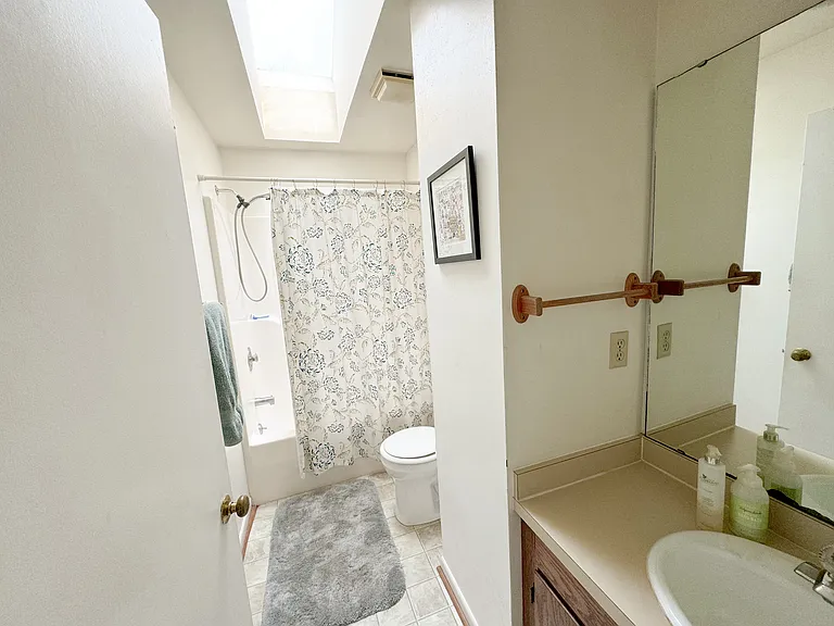 738 Exton Ct — Photo 14