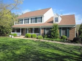 545 Old York Rd, Three Bridges, NJ 08887