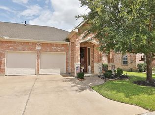 10302 Solitaire Cir, Houston, TX 77070