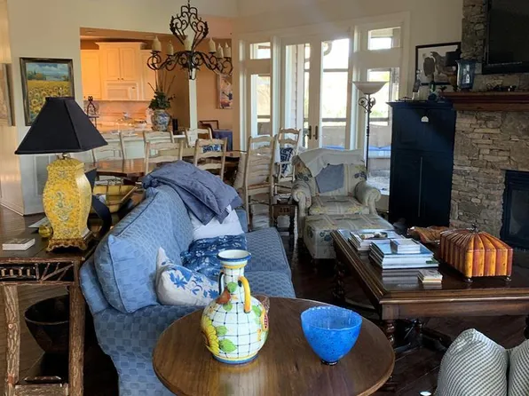 95 Burning Bush Ln #B, Highlands, NC 28741