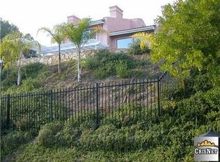 4407 Alta Tupelo Dr, Calabasas, CA 91302